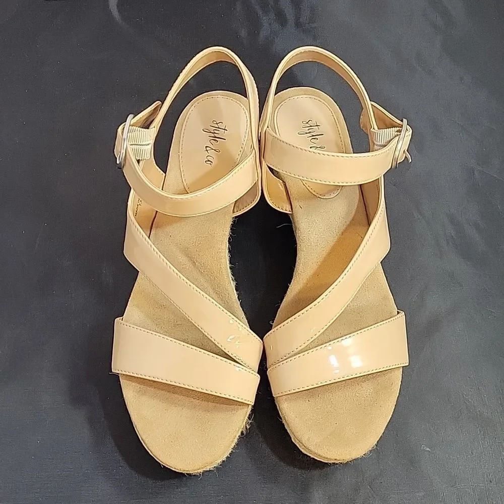 STYLE &CO ANKLE STRAP ADJUSTABLE BUCKLE ROUND TOE SLIP-ON WOMEN"S SANDAL